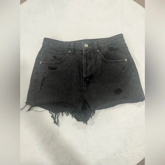 Wild Fable Size 6 Black Super High Rise Cut Off Shorts - Picture 1 of 7